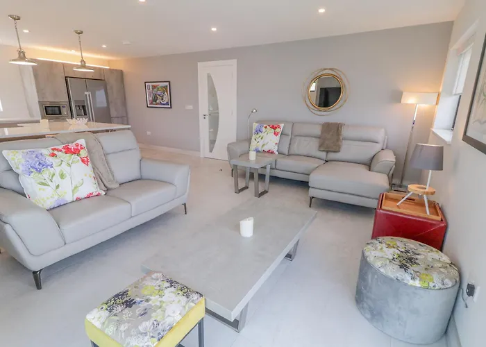 Catriona Holiday home